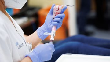 FDA-Relaxes-Longtime-Ban-On-Blood-Donations-From-Gay-Bisexual-Men.jpg