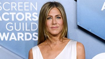 Jennifer-Aniston-Kids-Everything-The-‘Friends-Star-Has-Said-Over-The-Years-About-Having-a-Family-Why-She-Chose-Not-To-FTR1.jpg