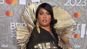 Social-Media-Reacts-As-More-Industry-Insiders-Speak-On-Working-With-Lizzo-scaled.jpg